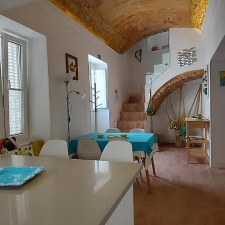 Villa Casa Limoncello, Tipica, Cosy, Localizacao Top, Olhão